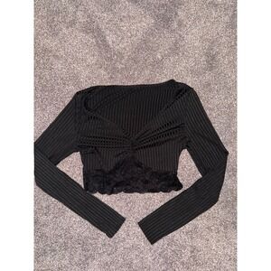 Black Cropped Long‎ Sleeve Women's Top